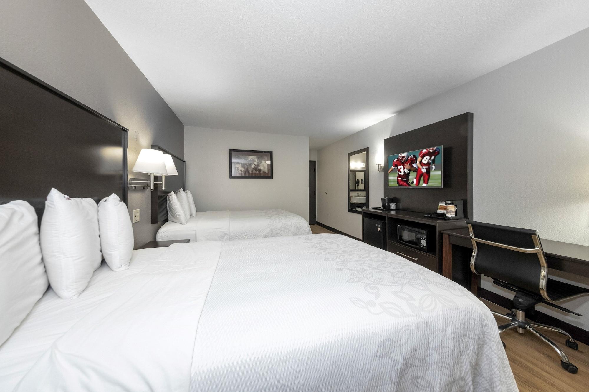 Red Roof Inn Plus+ Huntsville Εξωτερικό φωτογραφία