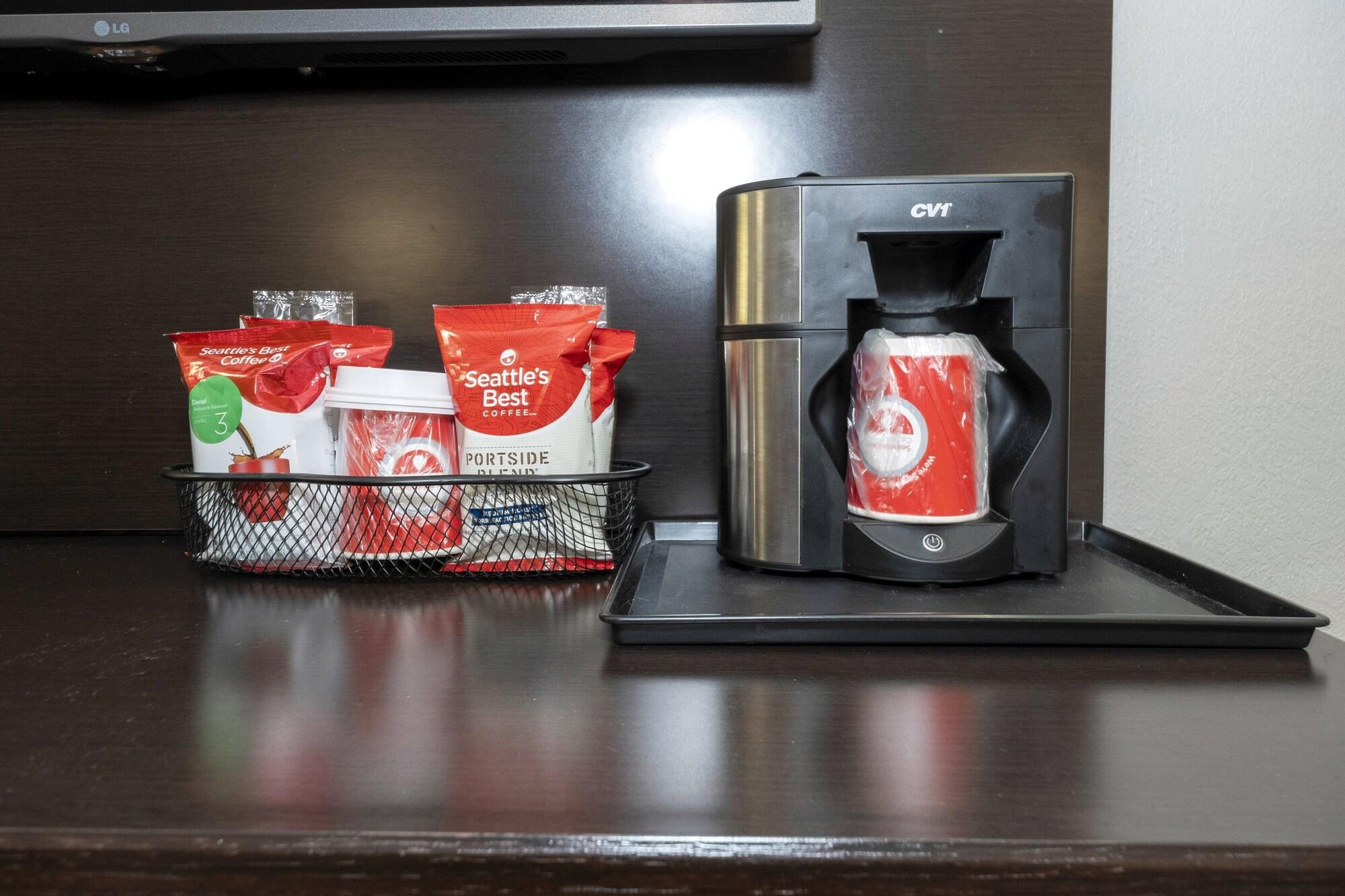 Red Roof Inn Plus+ Huntsville Εξωτερικό φωτογραφία