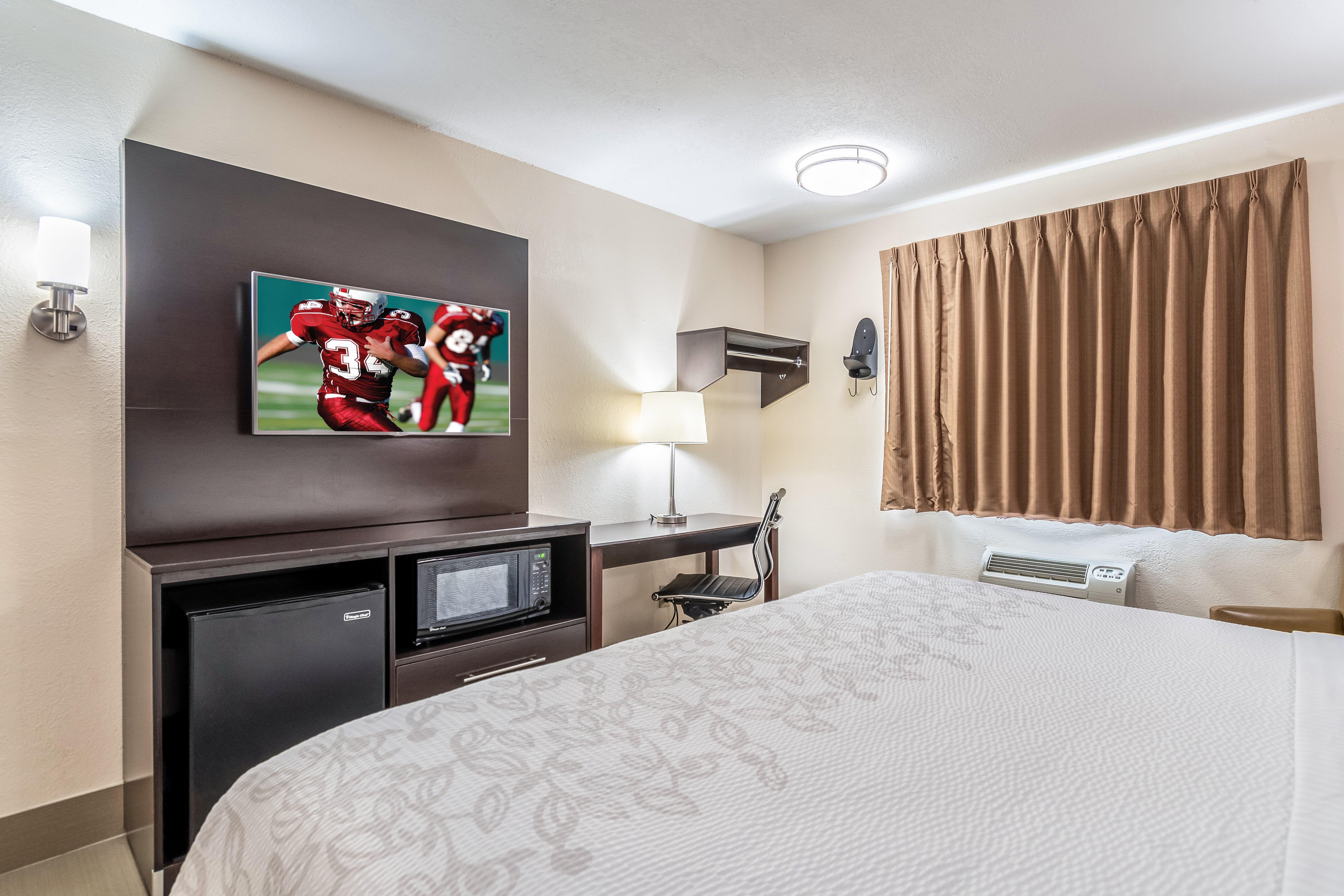 Red Roof Inn Plus+ Huntsville Εξωτερικό φωτογραφία