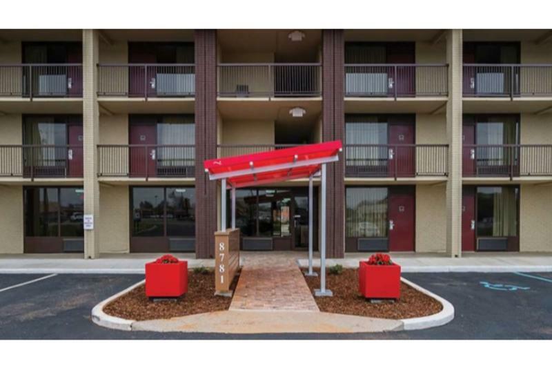 Red Roof Inn Plus+ Huntsville Εξωτερικό φωτογραφία
